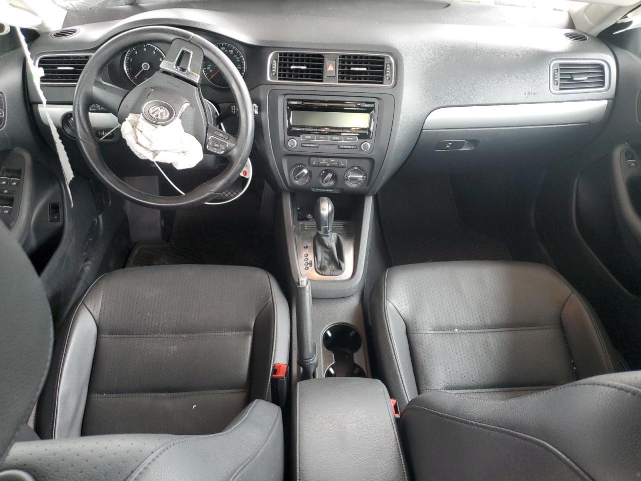 2014 VOLKSWAGEN JETTA