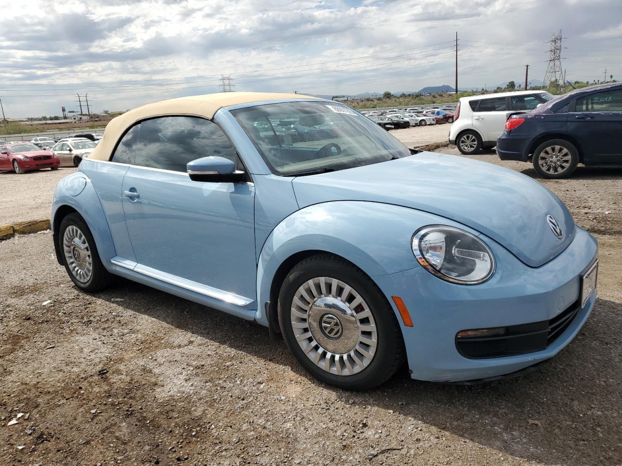 2015 VOLKSWAGEN Beetle