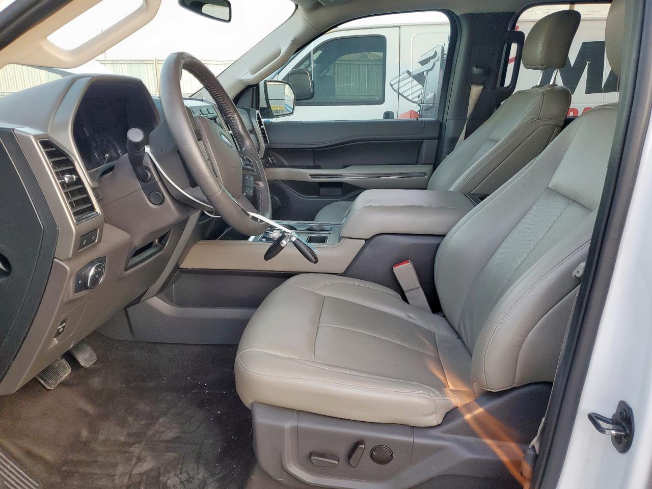 2020 FORD Expedition