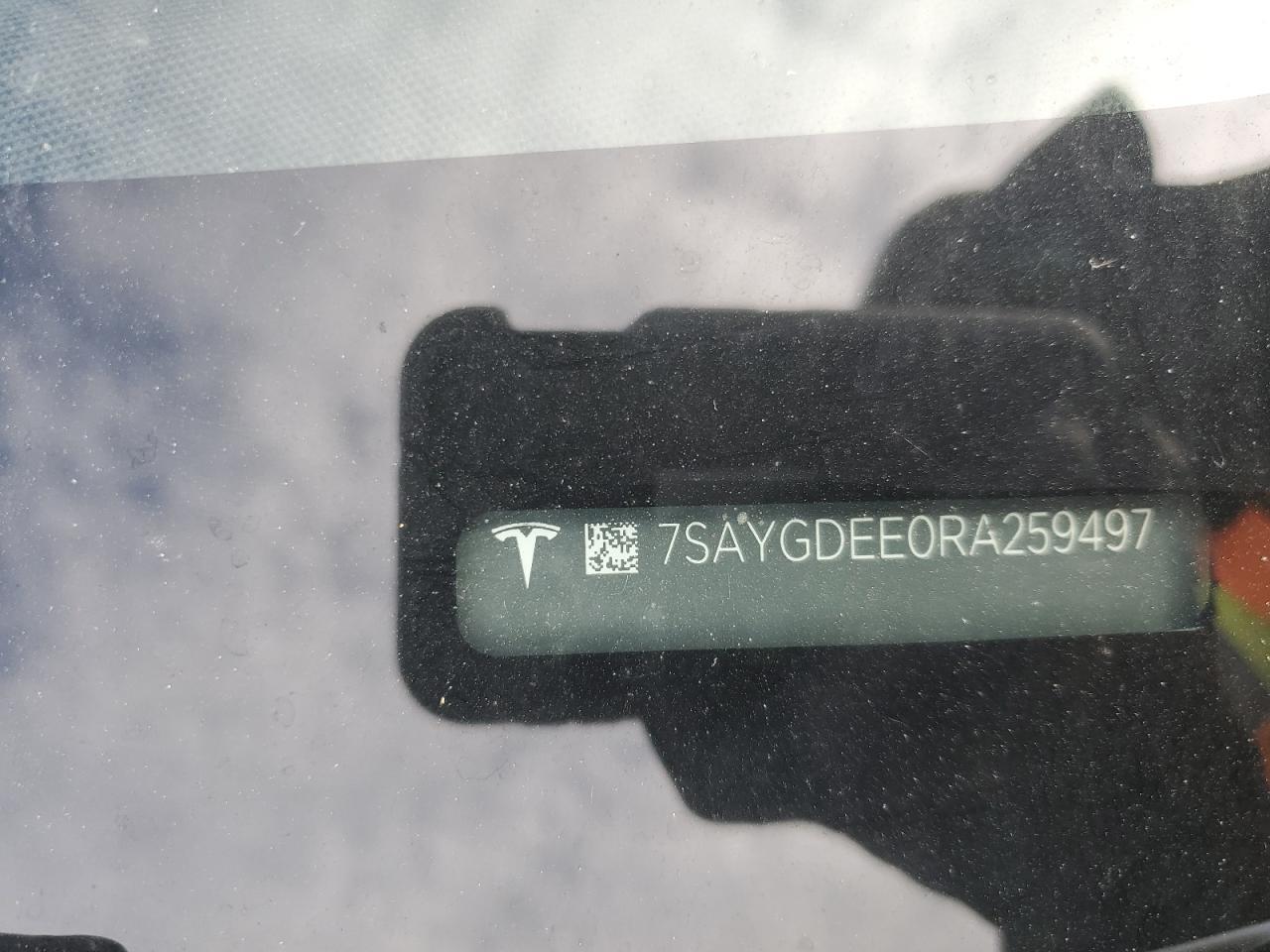 2024 TESLA MODEL Y