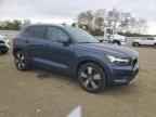 2022 VOLVO XC40