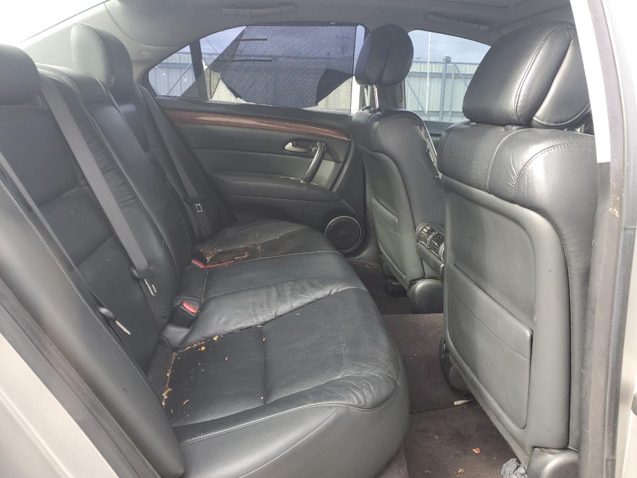 2005 ACURA RL