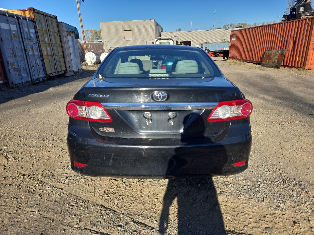 2011 TOYOTA COROLLA