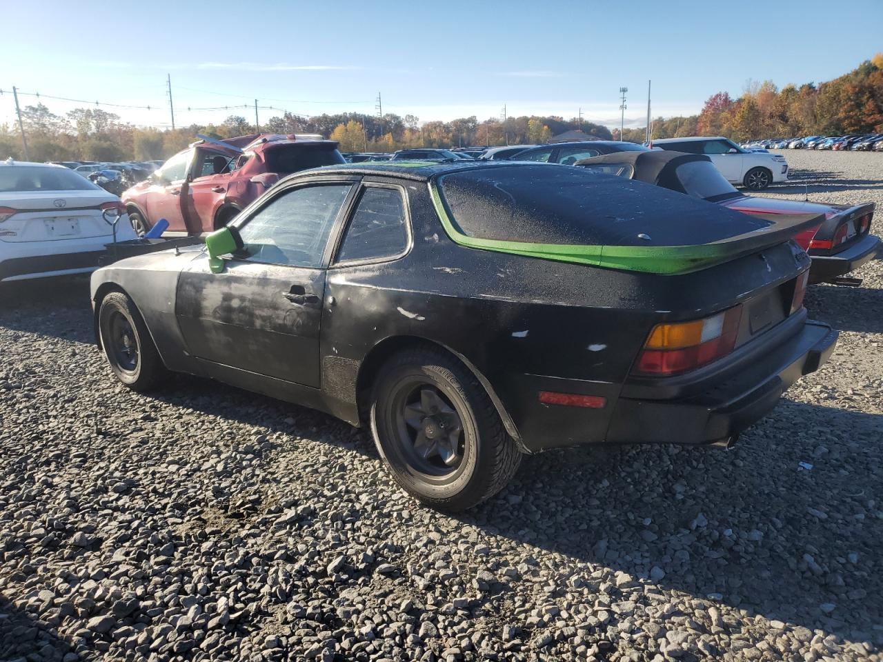 1983 PORSCHE 944