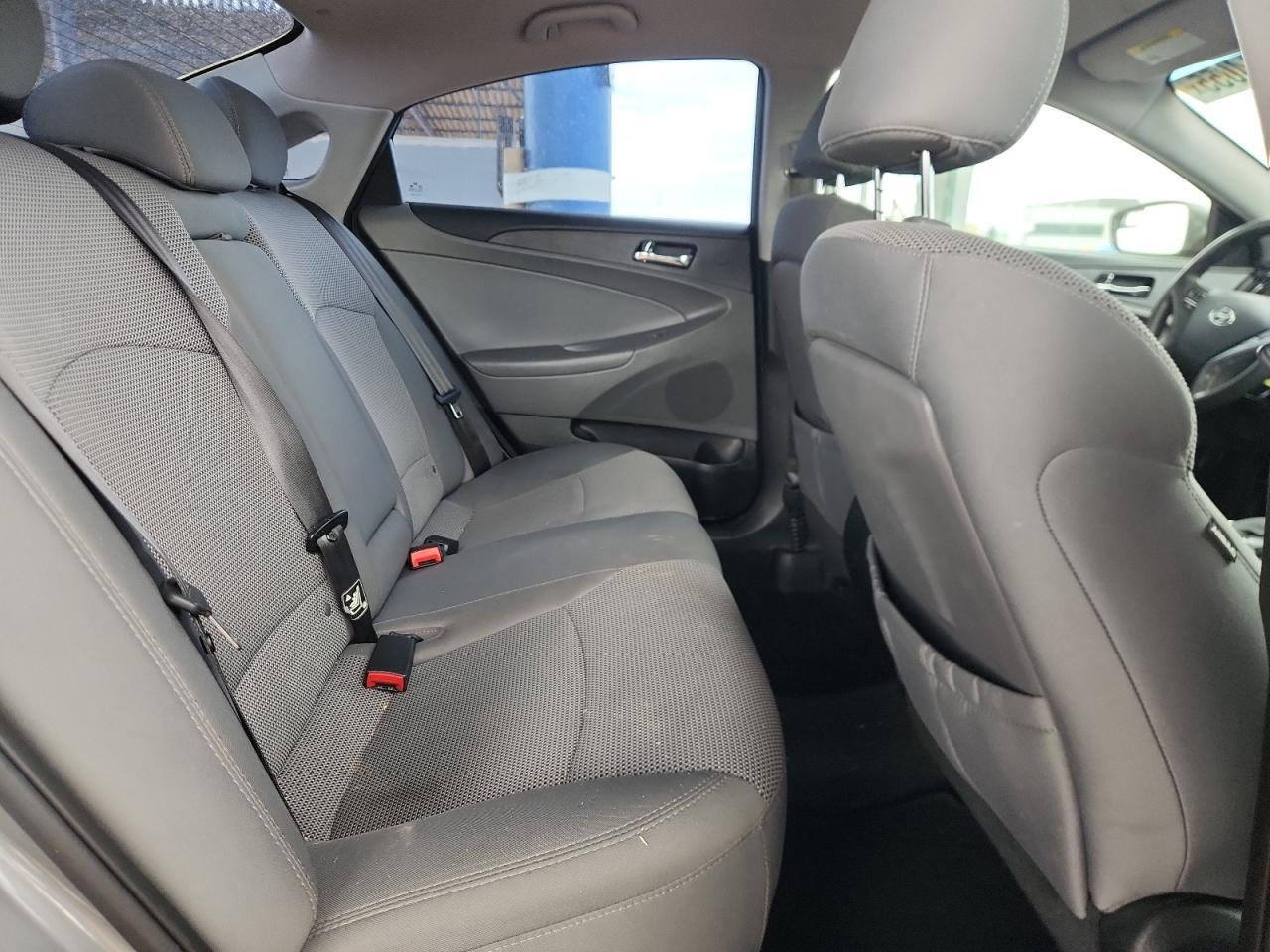 2014 HYUNDAI SONATA