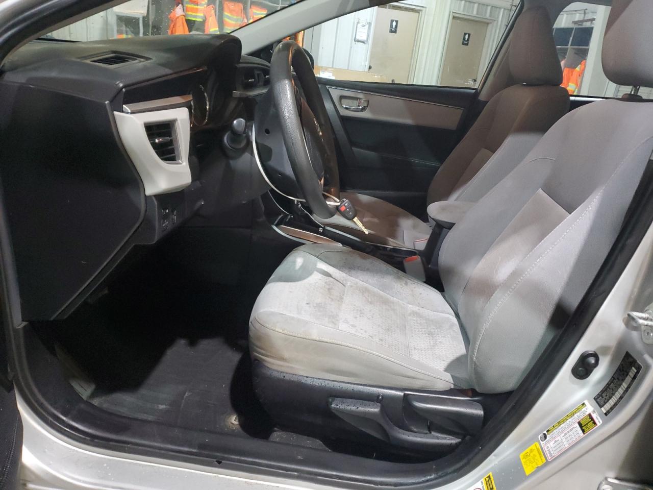 2015 TOYOTA COROLLA