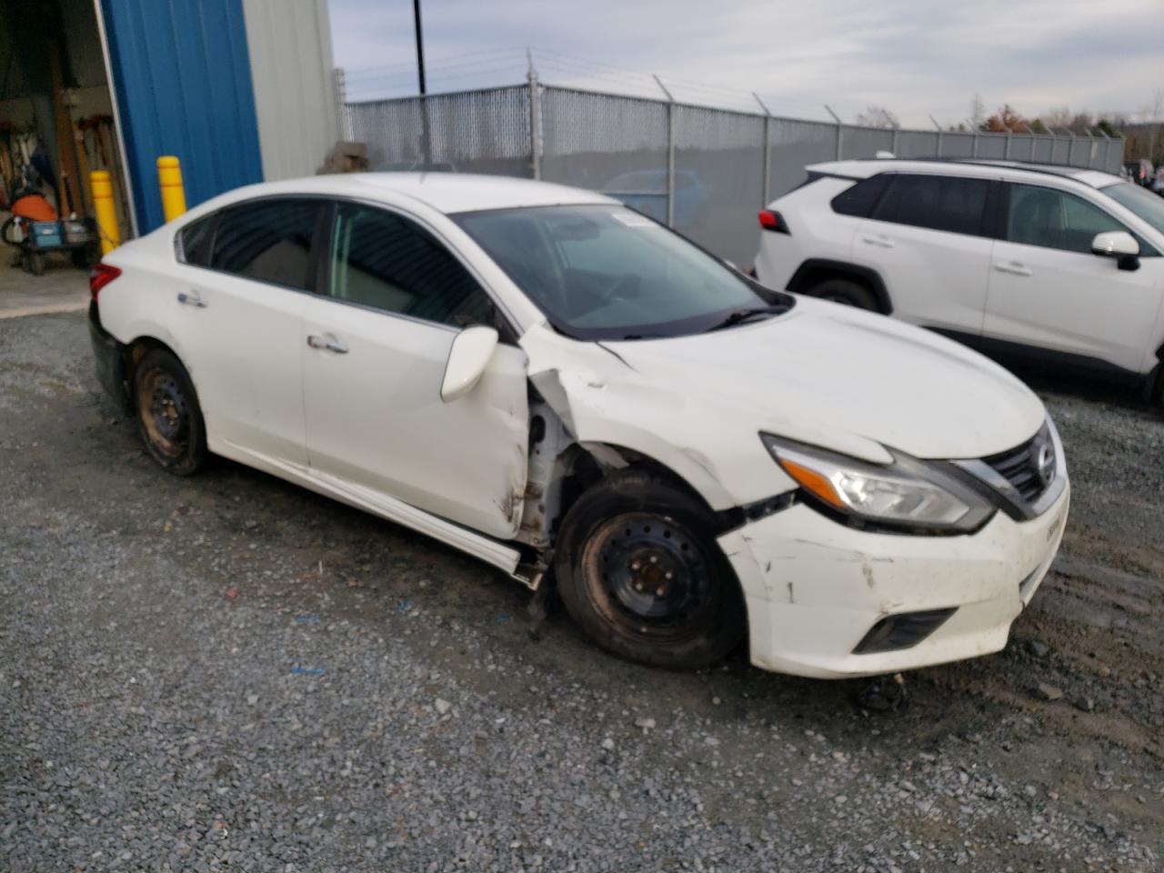 2016 NISSAN ALTIMA
