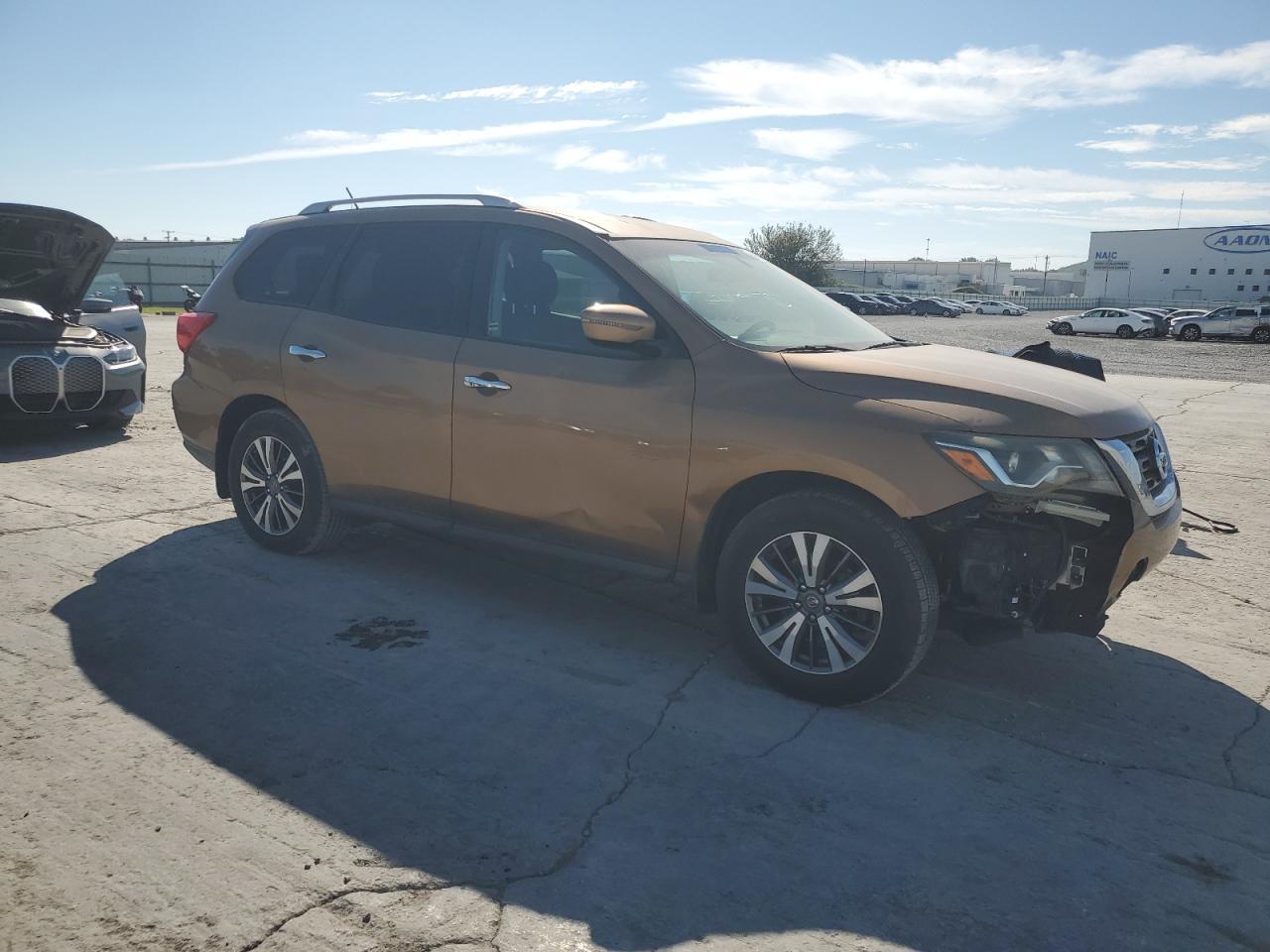 2017 NISSAN PATHFINDER