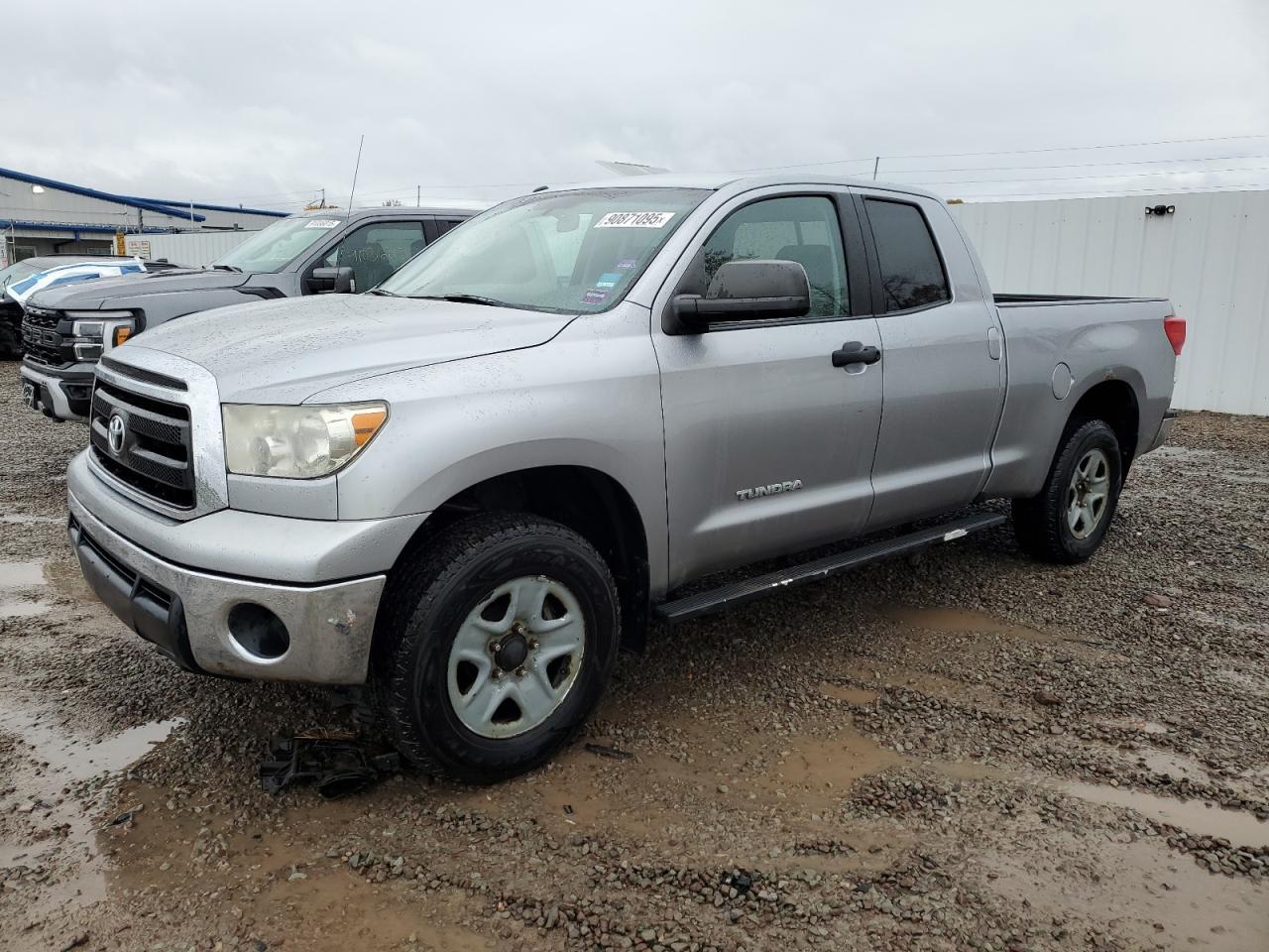 2010 TOYOTA TUNDRA