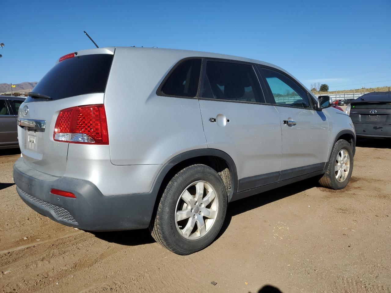 2012 KIA SORENTO