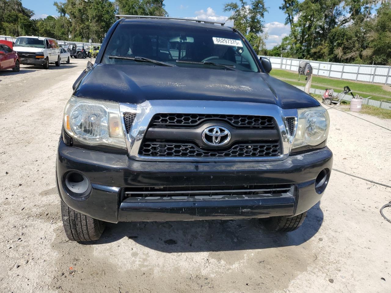 2011 TOYOTA TACOMA