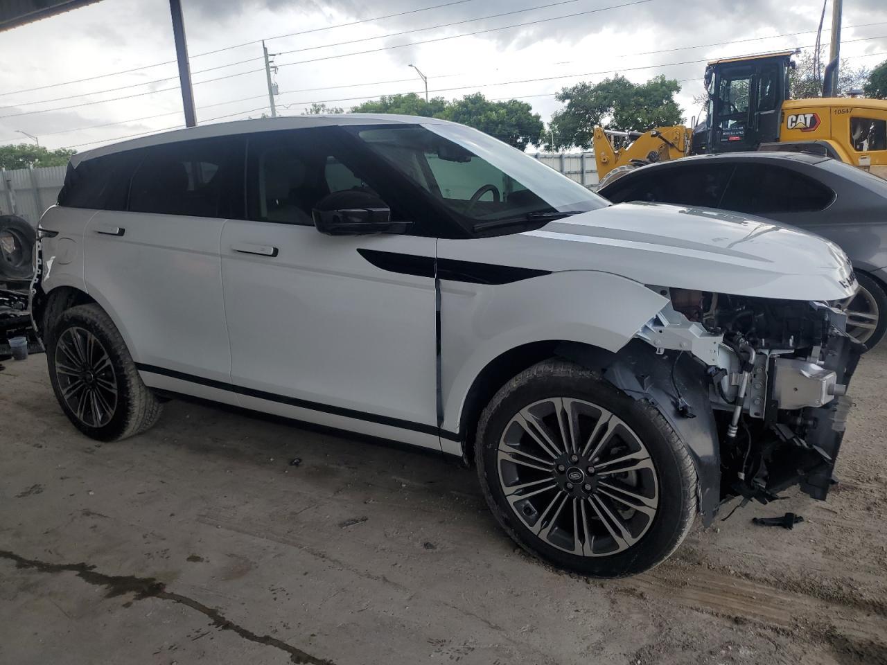 2025 LAND ROVER RANGE ROVER EVOQUE
