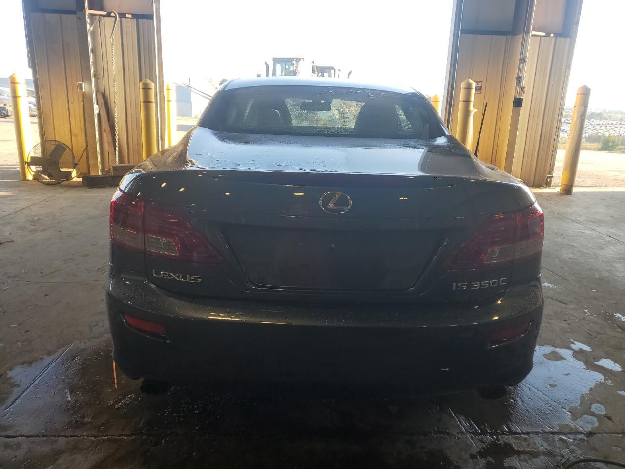 2010 LEXUS Is