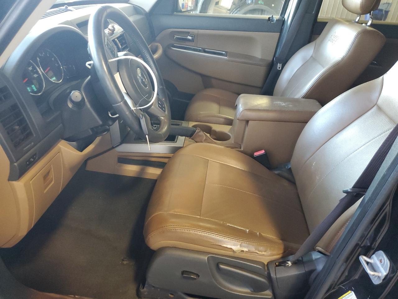 2012 JEEP Liberty