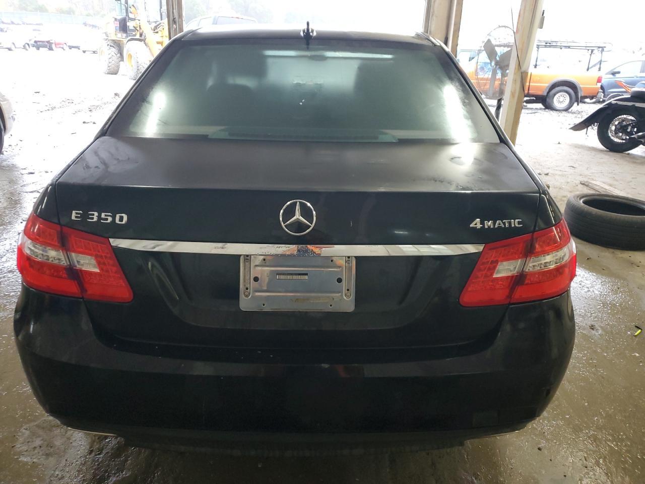 2010 MERCEDES-BENZ E-Class