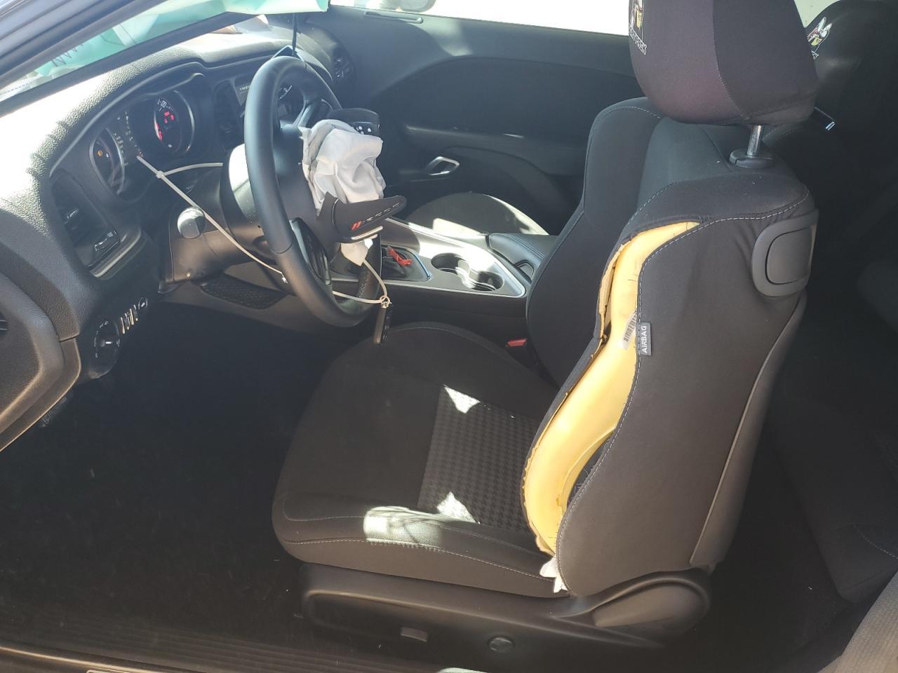 2022 DODGE Challenger