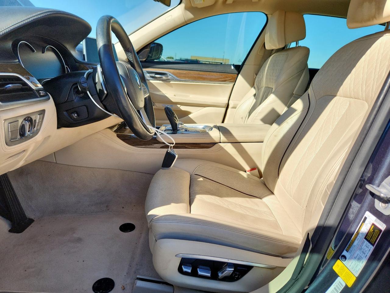 2016 BMW 7 series