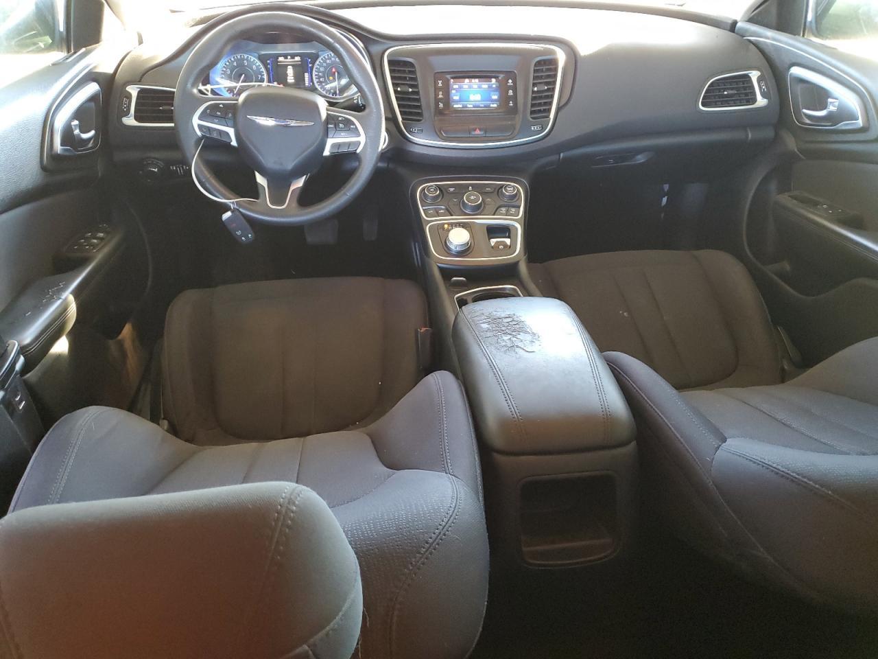 2015 CHRYSLER 200