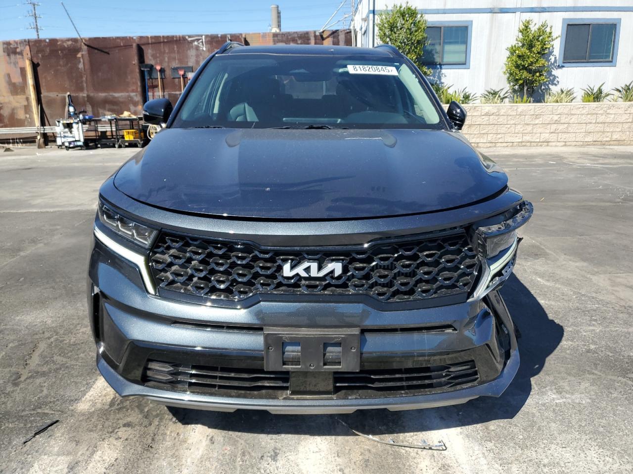 2022 KIA SORENTO