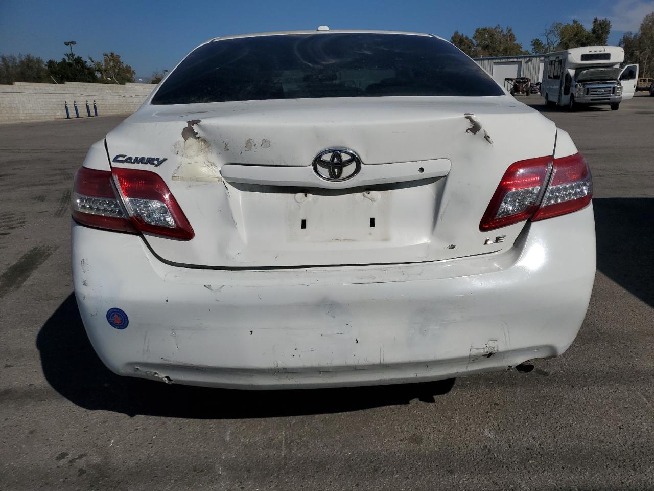 2011 TOYOTA CAMRY