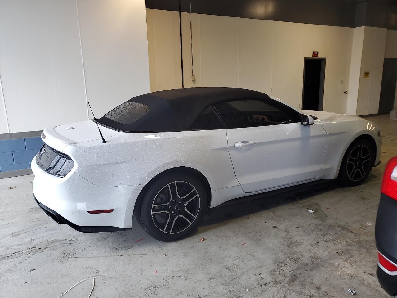 2021 FORD MUSTANG