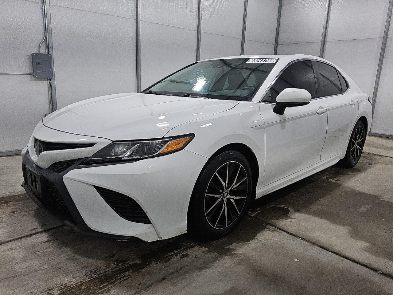 2020 TOYOTA CAMRY