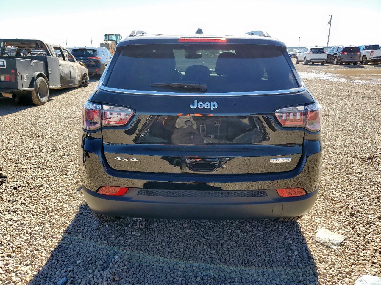 2025 JEEP Compass