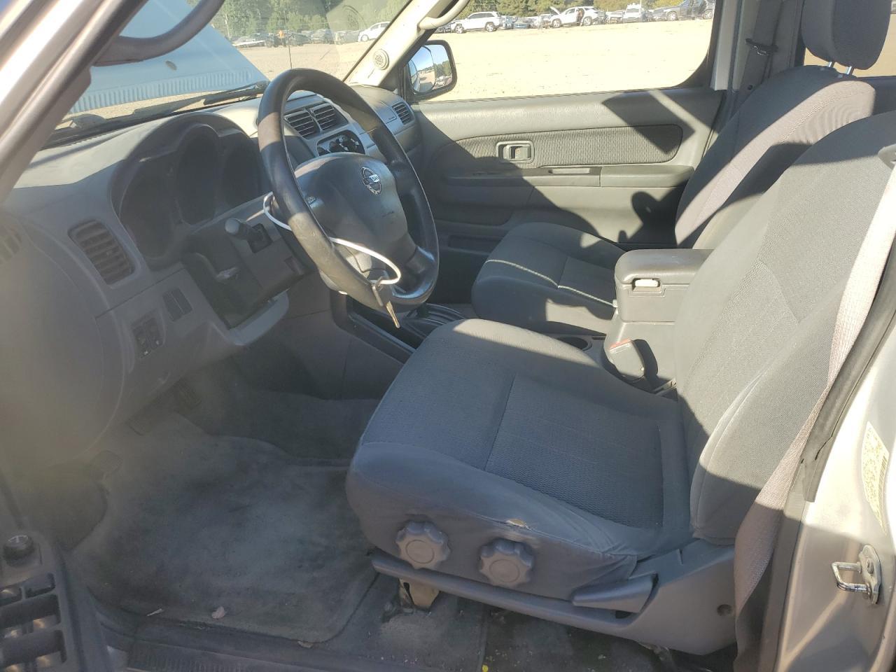 2004 NISSAN Frontier
