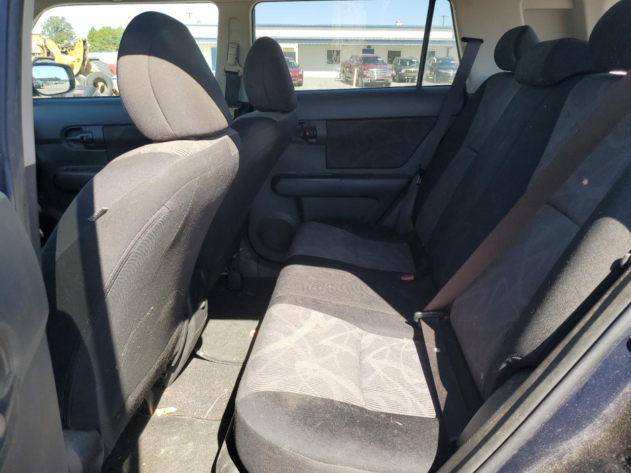 2015 TOYOTA SCION