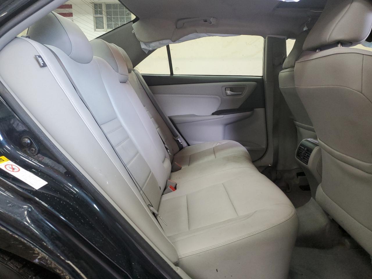 2016 TOYOTA CAMRY