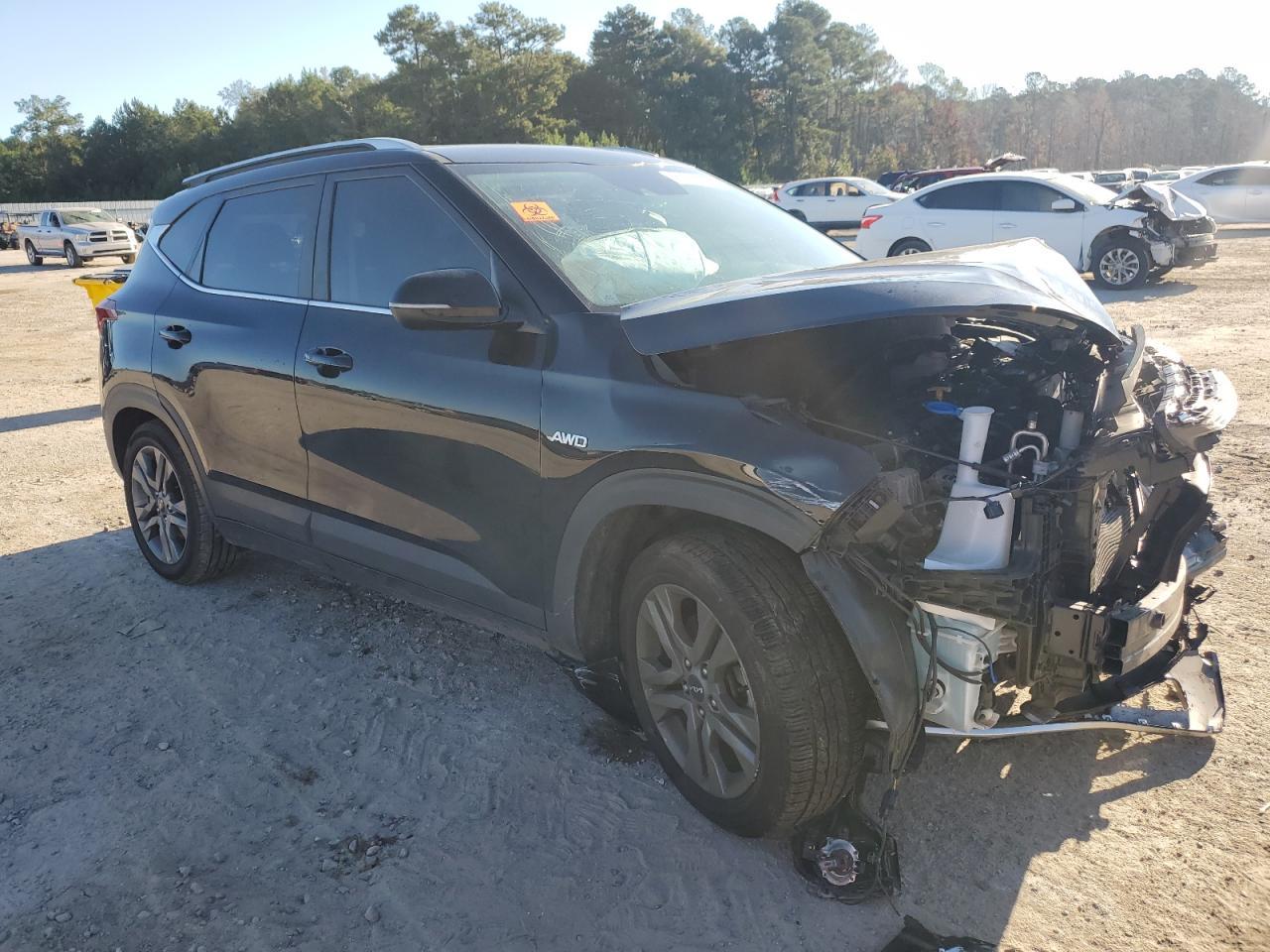 2023 KIA SELTOS
