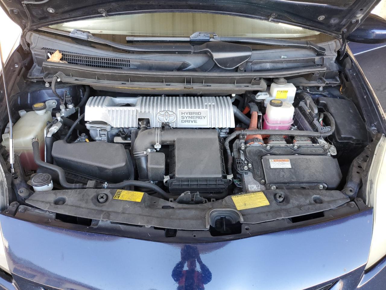 2013 TOYOTA PRIUS