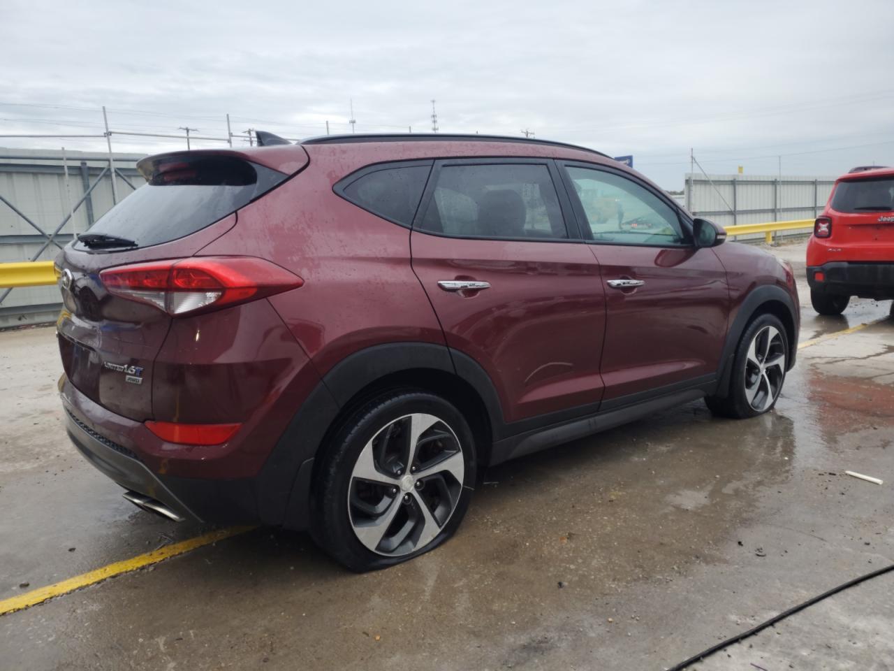 2016 HYUNDAI TUCSON
