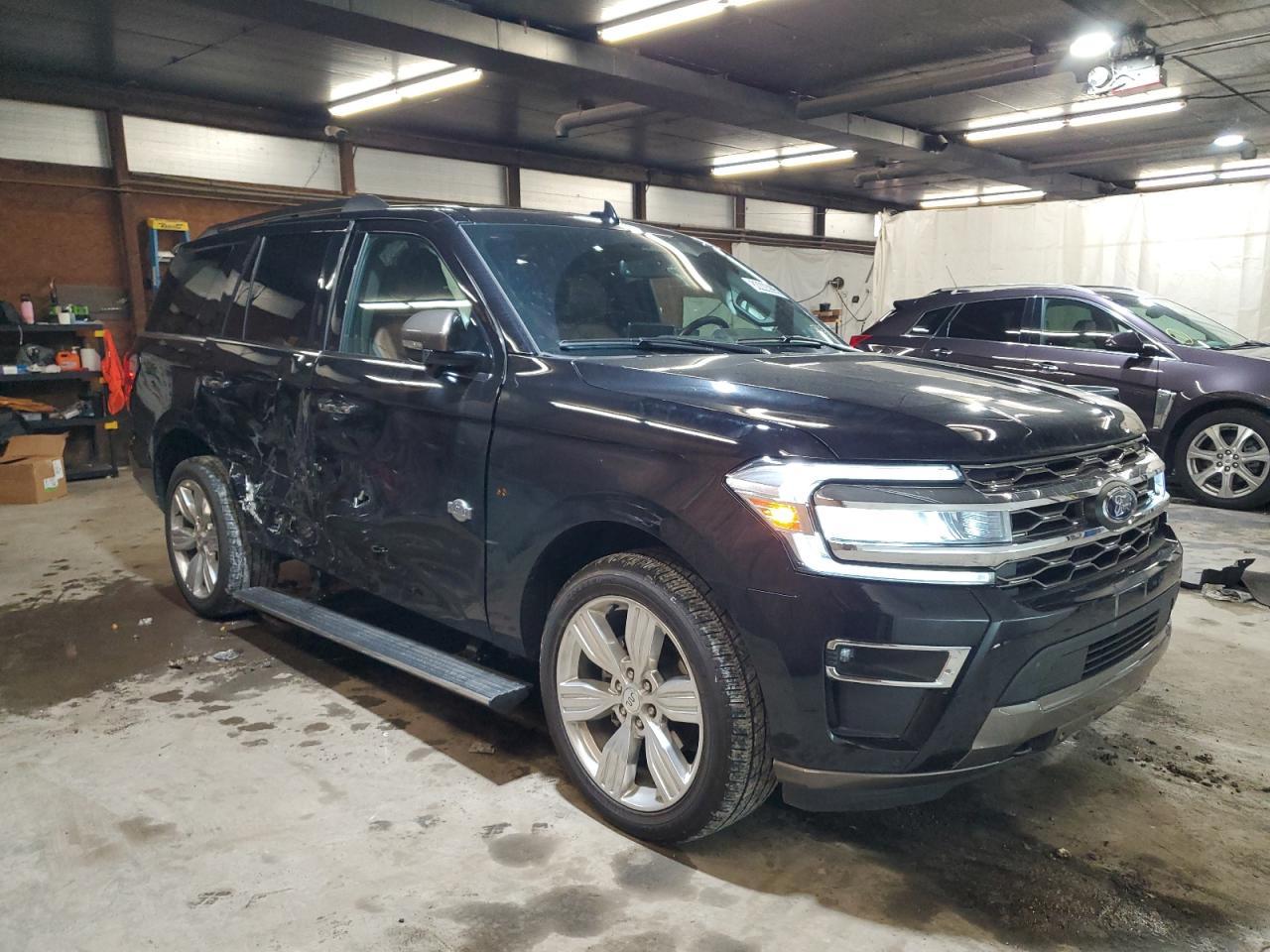 2024 FORD Expedition