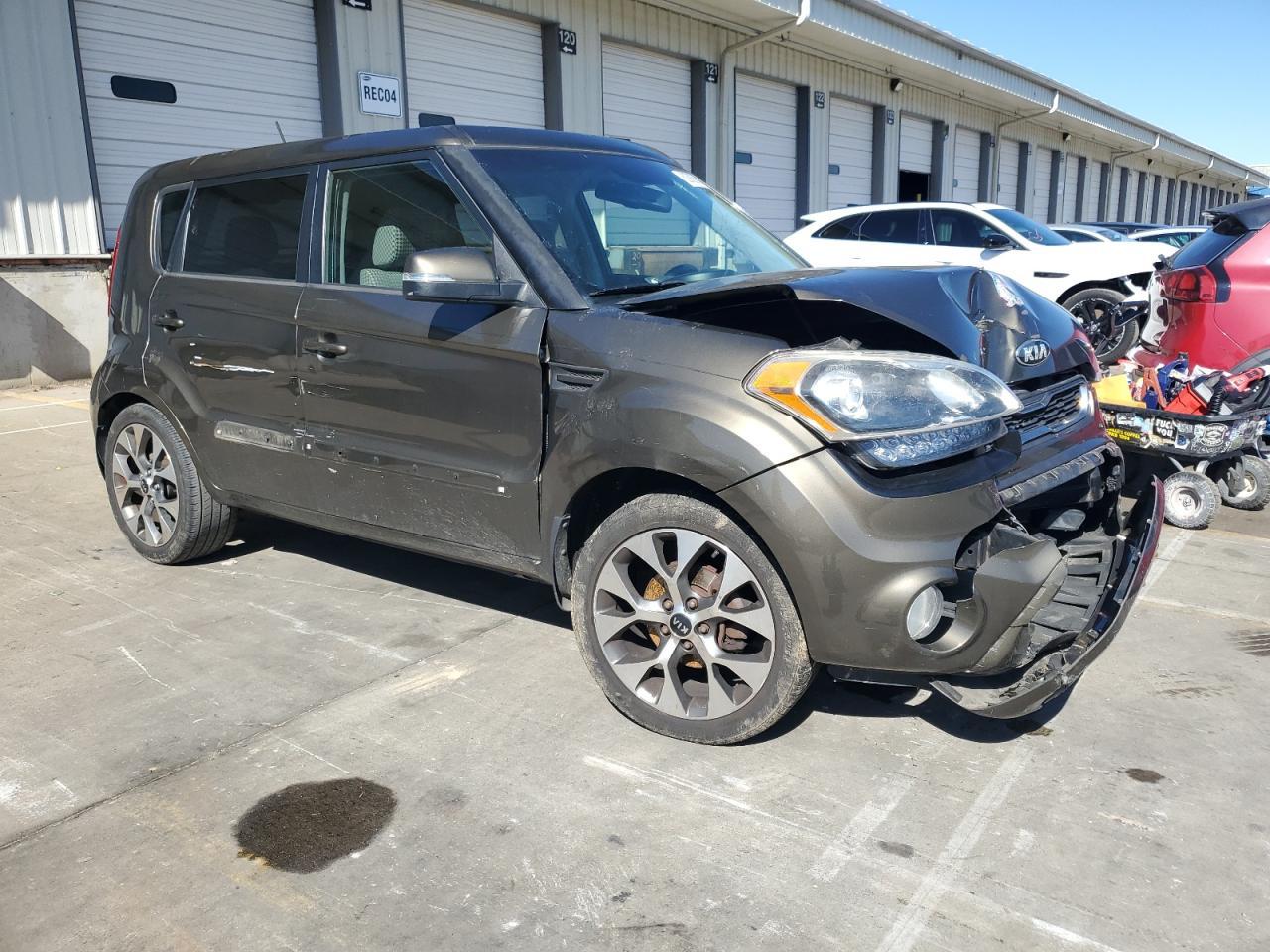 2013 KIA SOUL