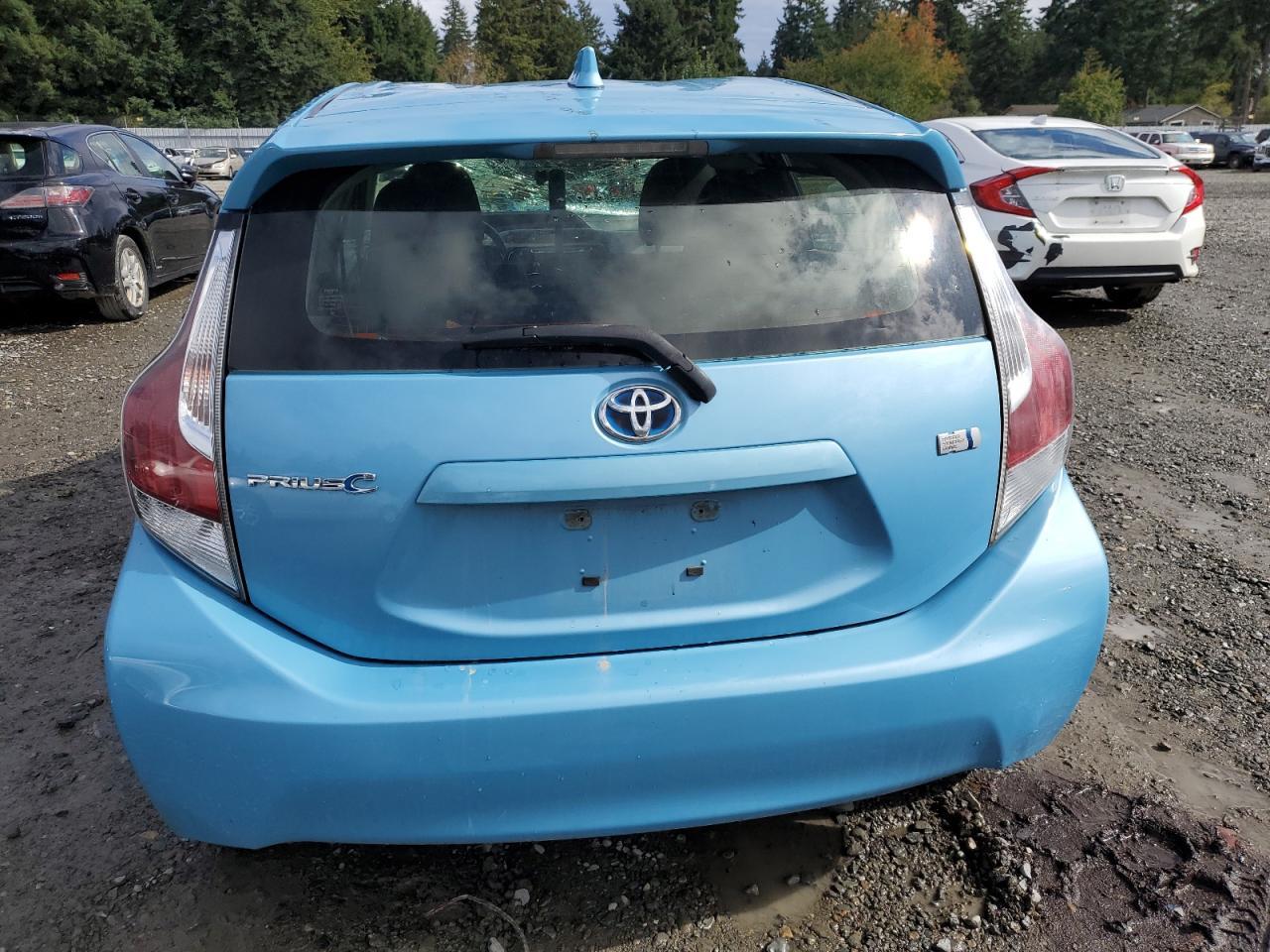 2015 TOYOTA Prius c