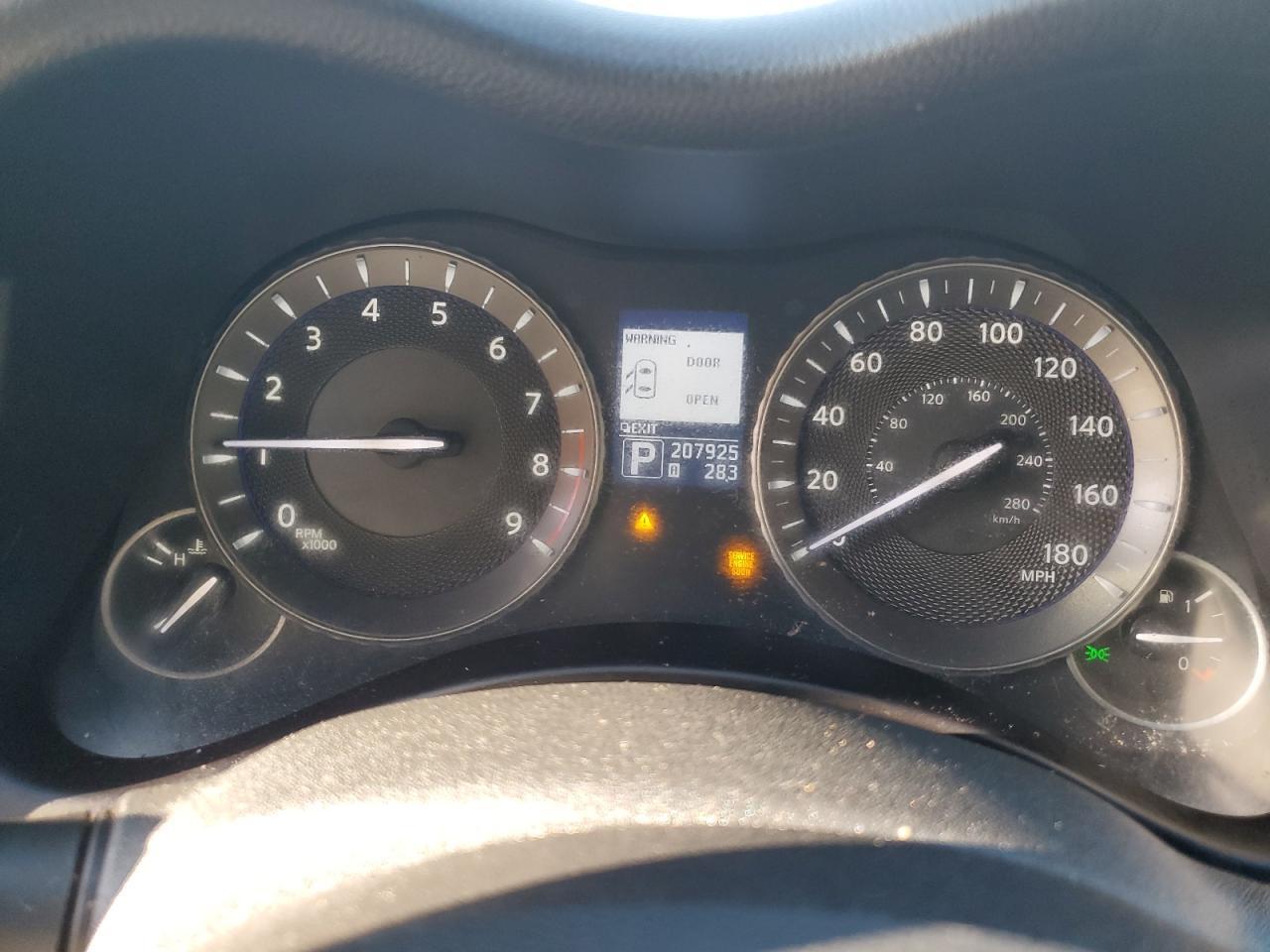 2013 INFINITI M37