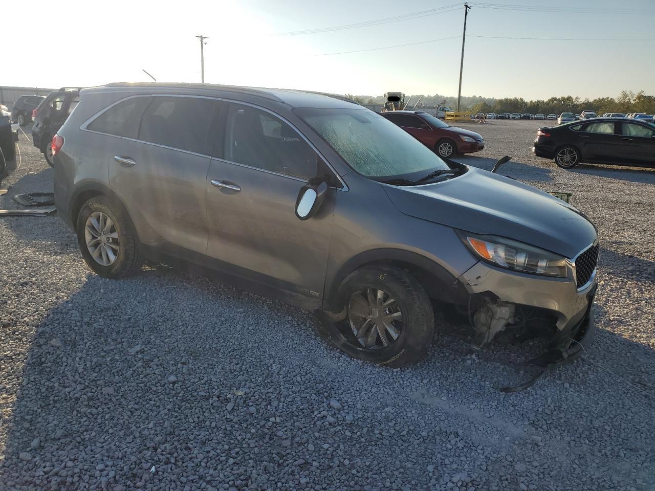 2016 KIA SORENTO