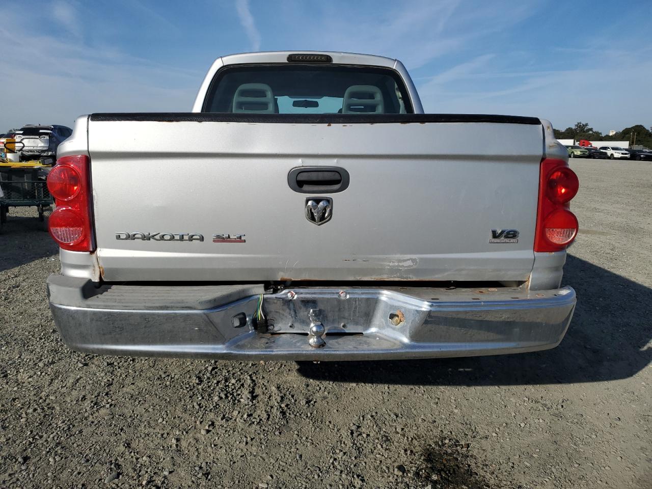 2006 DODGE Dakota