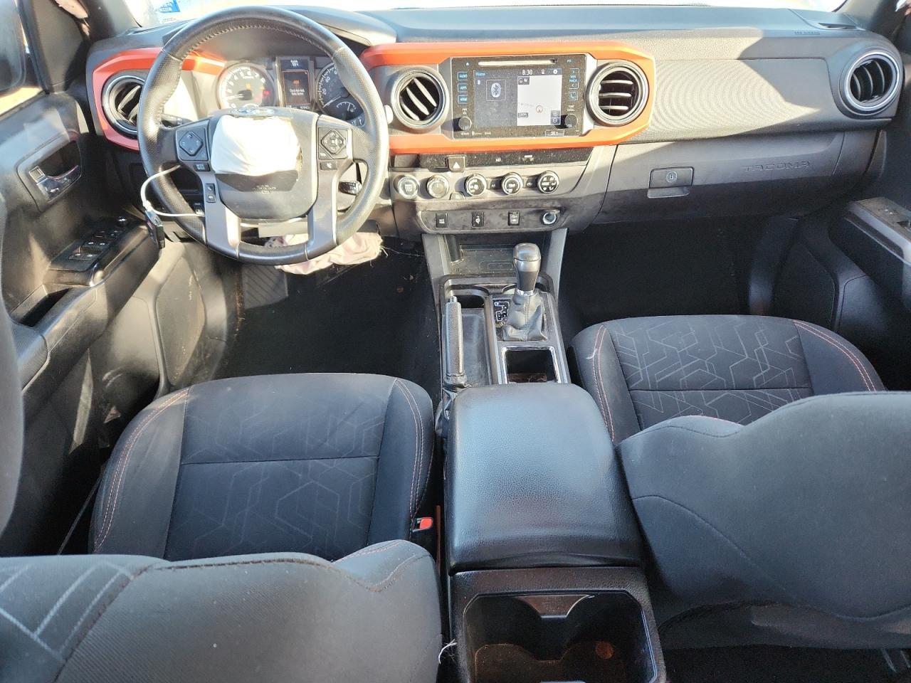 2017 TOYOTA TACOMA