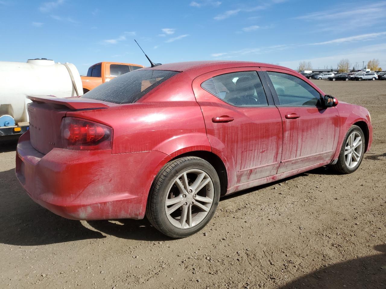 2011 DODGE Avenger