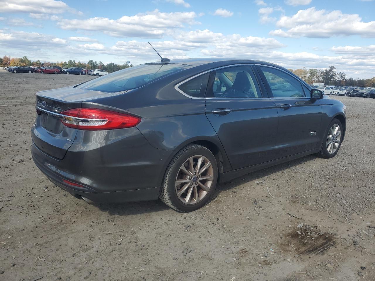 2017 FORD FUSION