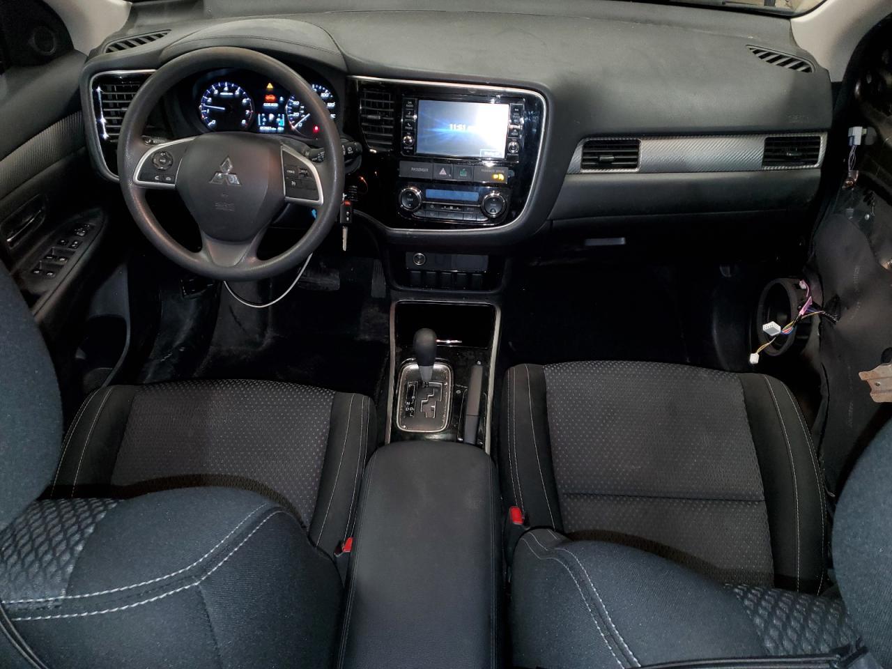 2018 MITSUBISHI outlander