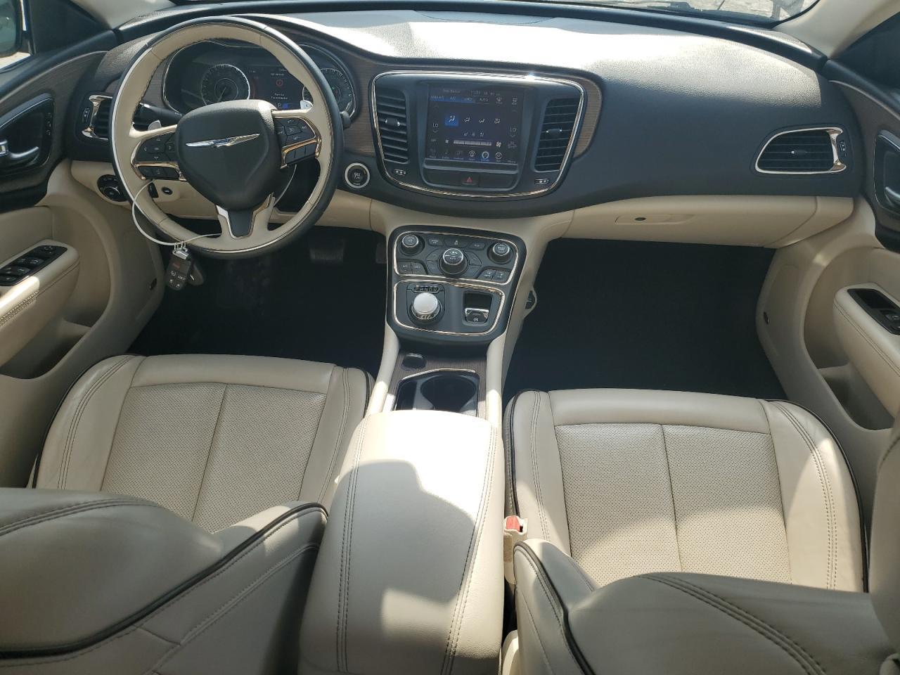 2015 CHRYSLER 200