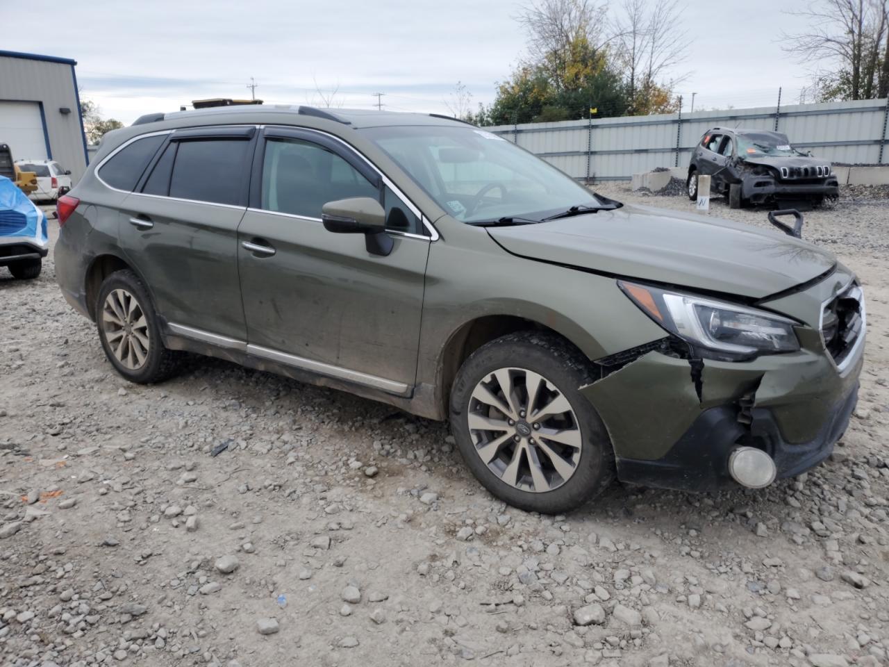 2019 SUBARU Outback