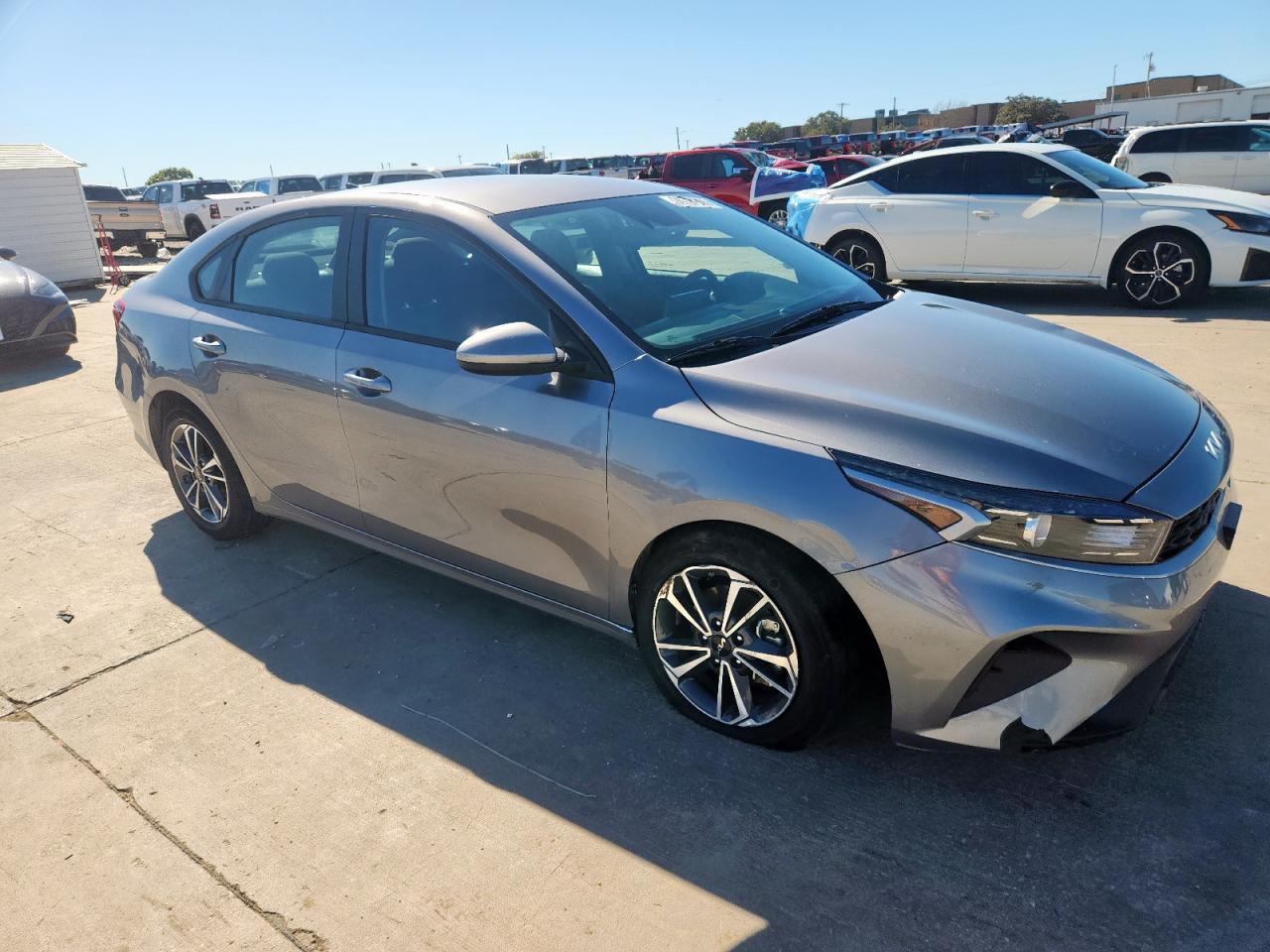 2023 KIA FORTE