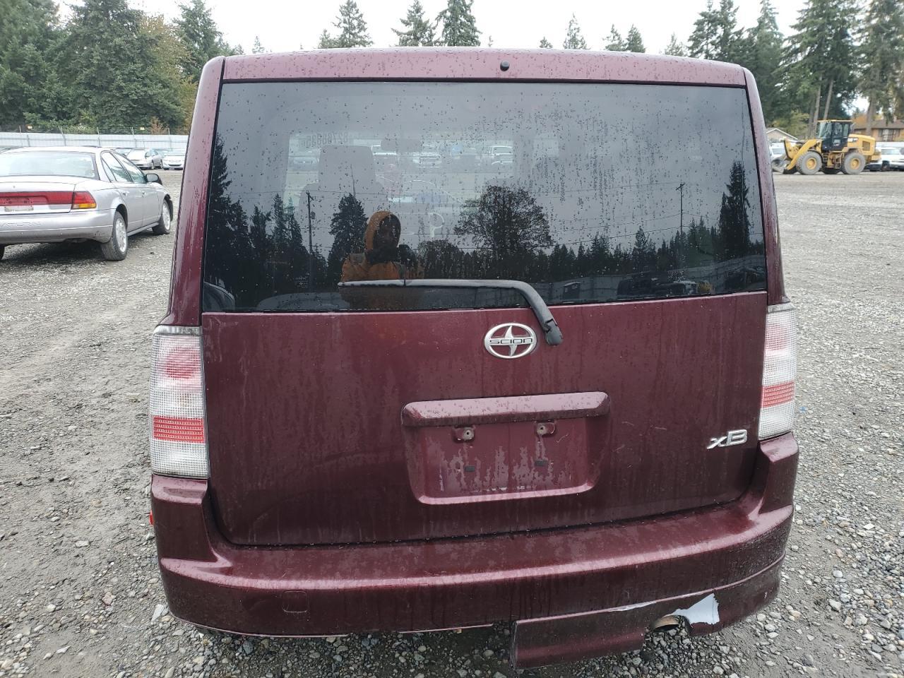 2004 TOYOTA SCION
