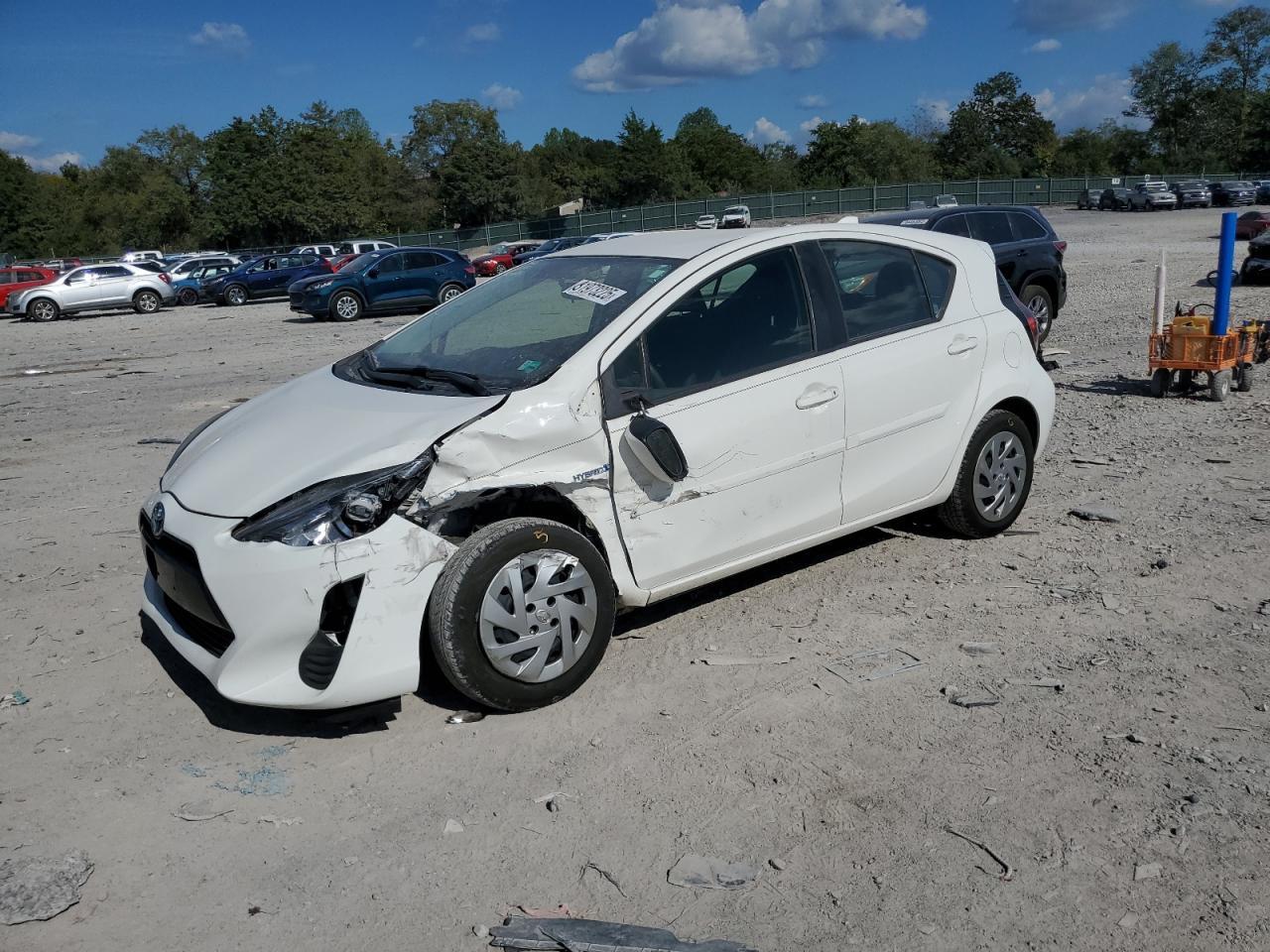 2016 TOYOTA Prius c
