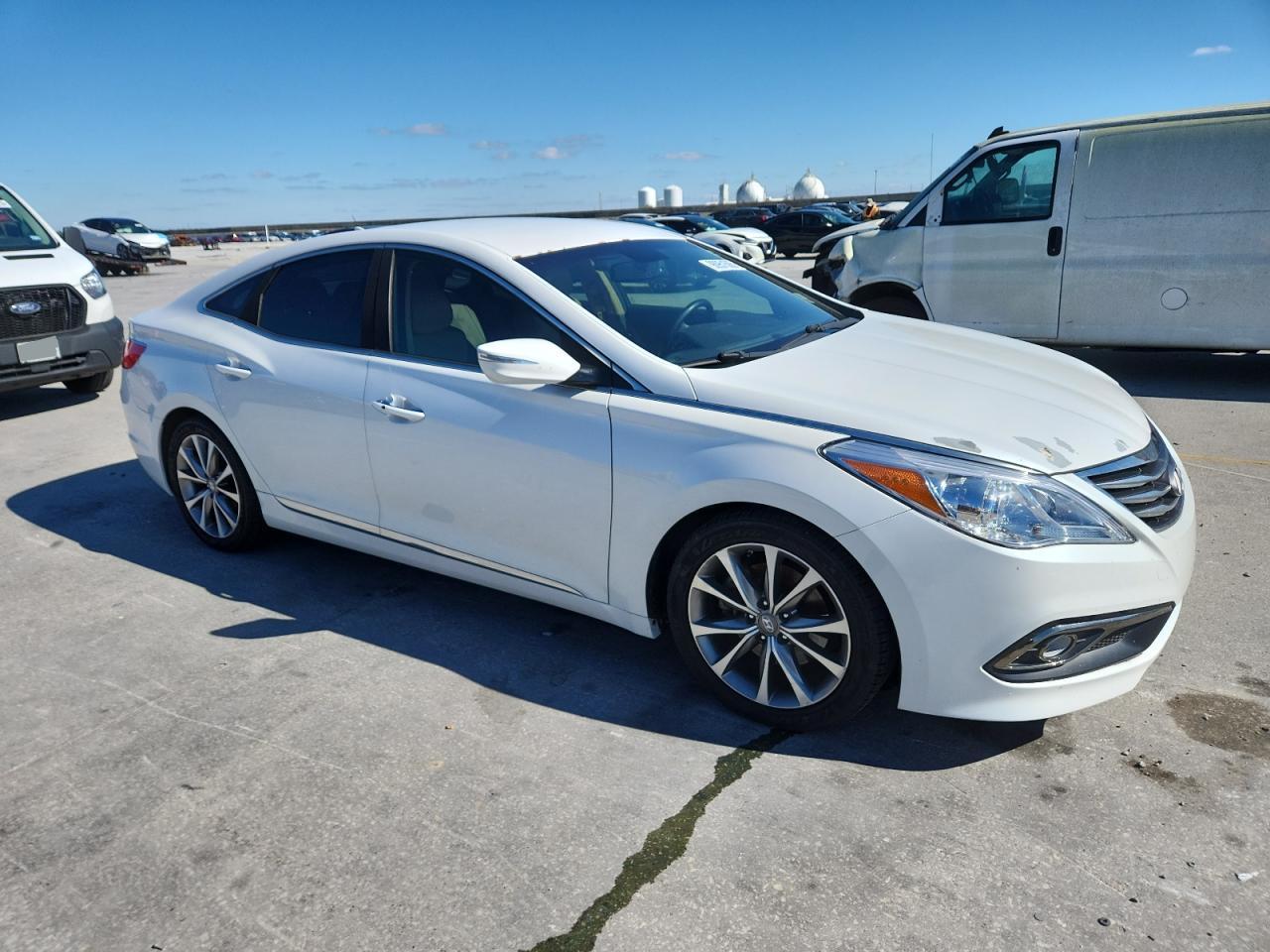 2015 HYUNDAI Azera