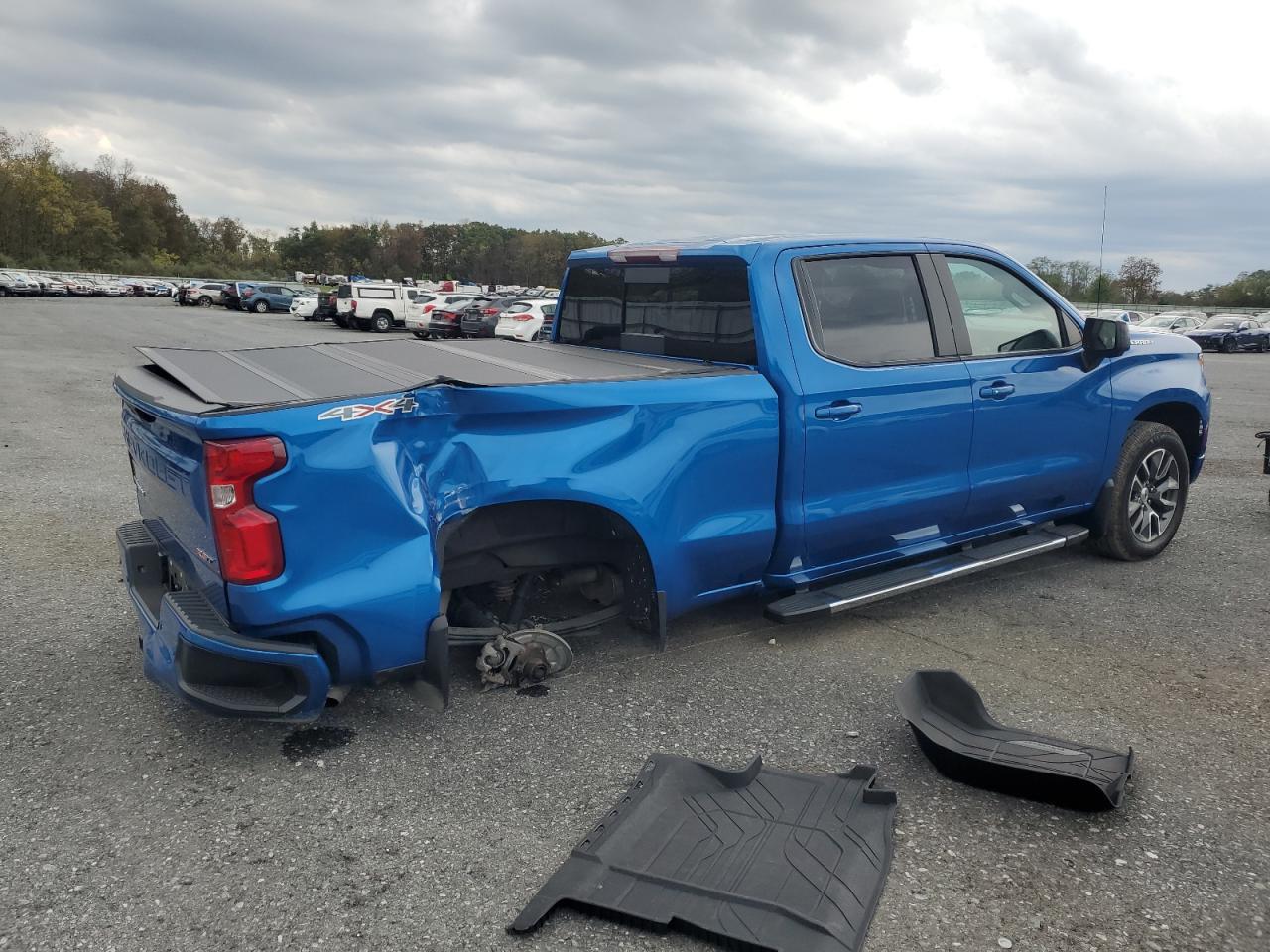 2023 CHEVROLET Silverado